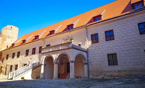 Bauskės pilies apgulties iliustracija ir XVII a. ginklai