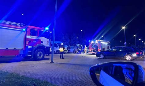 Nuotrauka: ugniagesiai gesina automobilio gaisrą Kaune