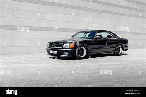 Mercedes-Benz W126 „Landsbergio“ sedano nuotrauka