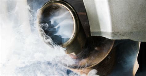Automobilio išmetamųjų dujų spalvos paaiškinimas