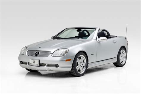 Mercedes-Benz SLK320 - artimas Crossfire giminaitis