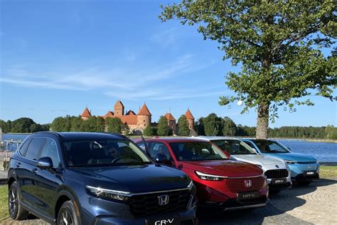 Honda automobilių modelių gama, pabrėžiant patikimumą