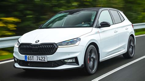Skoda Fabia 130 sportiško interjero detalės