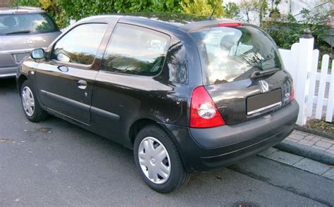 Renault Clio II bendras vaizdas, priekinė dalis