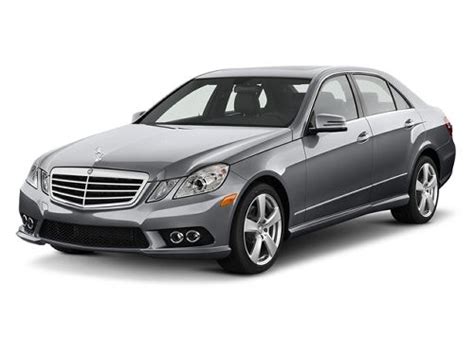 Mercedes-Benz E klasės (2011) priekio vaizdas