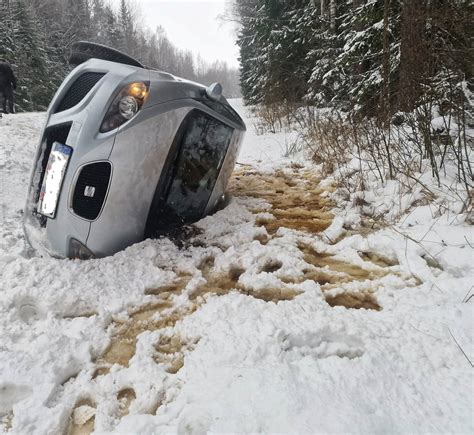 Teminis automobilis kelyje pabrėžiant įgūdžių svarbą