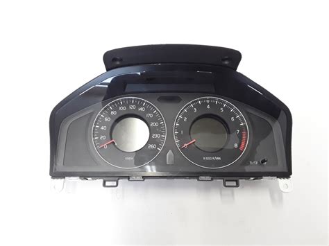Volvo V70 prietaisų skydelis su odometro mygtuku