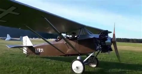 Lietuvos karo aviacijos lėktuvas ANBO