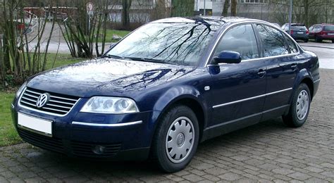 Volkswagen Passat B5+ 1.9 TDI variklio skyriaus vaizdas
