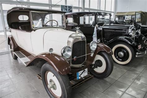 Licenciniai automobiliai MSZ kolekcijoje