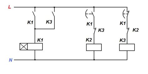 Variklio elektros grandinės schema su saugikliu ir šilumine rele