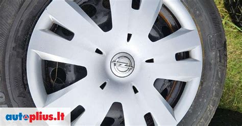 Nuotrauka: Detalus originalaus Opel R16 lieto ratlankio vaizdas