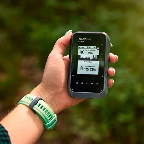 Nuotrauka: senesnės kartos nešiojamas GPS navigacijos įrenginys