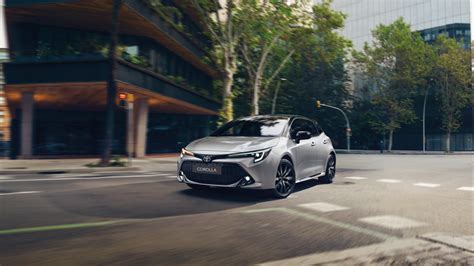 Toyota hibridinių modelių asortimento nuotrauka
