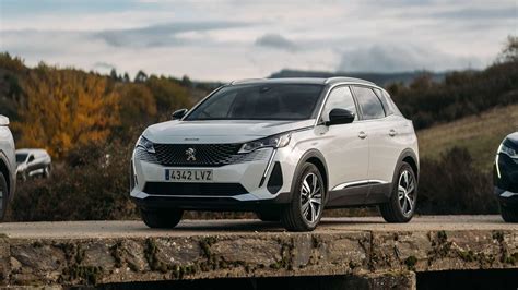 Peugeot SUV modelių gama