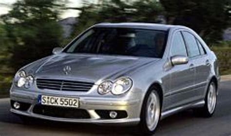 Mercedes-Benz C-klasės sedano ir universalo modelių vizualizacija