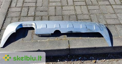 Volvo S60 galinio buferio demontavimas parkavimo daviklių montavimui