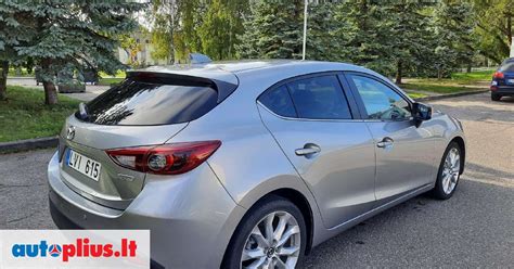 Mazda 3 hečbekas