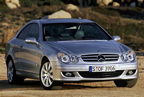 Mercedes-Benz CLK 320 C209 variklio skyriaus nuotrauka