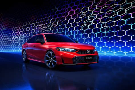 Ilustracija su Honda Civic 10-osios kartos priekiniais žibintais, demonstruojanti 