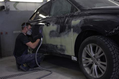 Automobilio kėbulo šlifavimas ir paruošimas dažymui