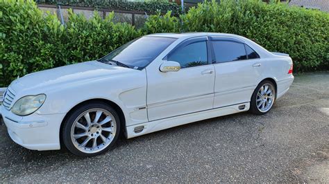 Schema, iliustruojanti dažniausias Mercedes-Benz S klasės W220 korozijos vietas