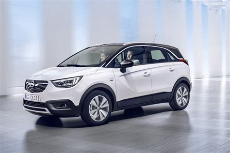 Thematic photo of Opel Crossland X exterior