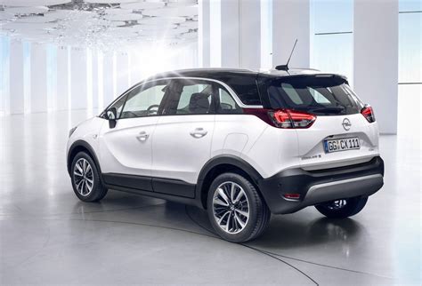 Infographic of Opel Crossland X safety features