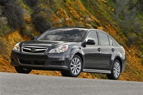 Subaru Legacy 2010 modelio nuotrauka