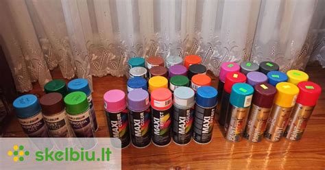 Teminis purškiamų chromo dažų ir dažytų paviršių nuotrauka