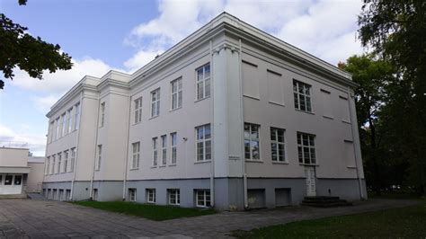 Druskininkų „Ryto“ gimnazijos pastato išorės nuotrauka
