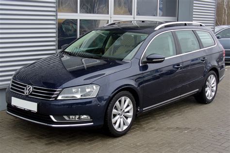 Volkswagen Passat B7 sedano ir universalo (Variant) modeliai