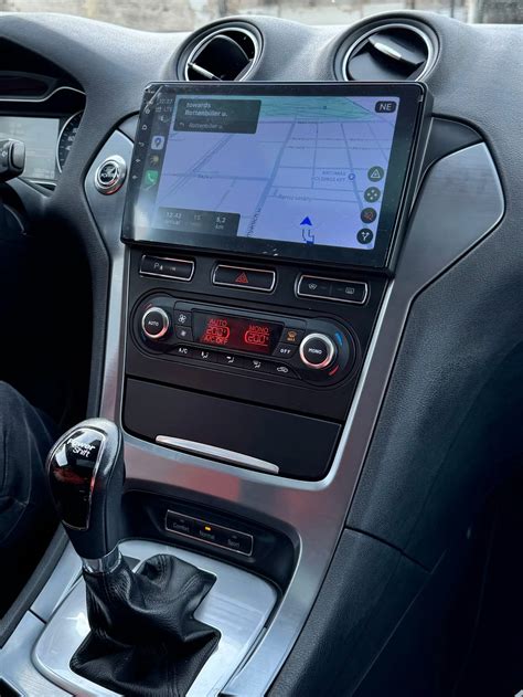Ford Mondeo 4 salono multimedija