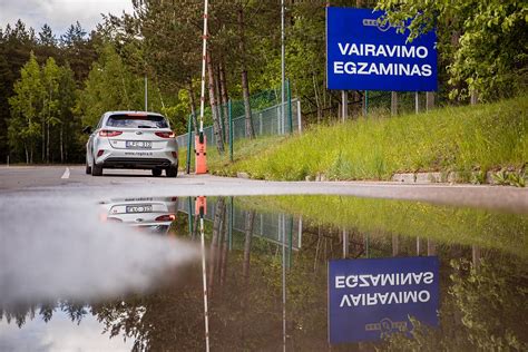 praktinis sunkvežimio vairavimo egzaminas