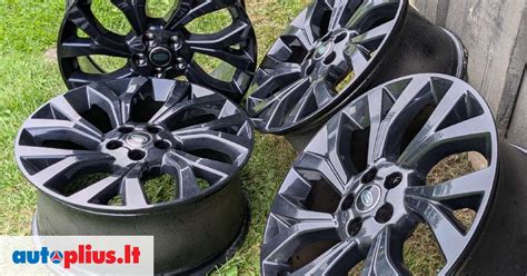 Originalūs Land Rover ratlankiai su 5 tvirtinimo taškais