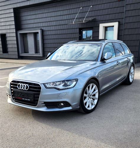 Scheminis Audi A6 prietaisų skydelio išdėstymas su pagrindiniais elementais