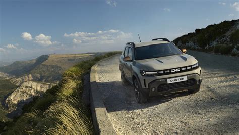 Dacia Duster atnaujintų galios pavarų palyginimo lentelė