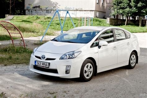 Toyota Prius hibridinės sistemos apšilimo etapų schema