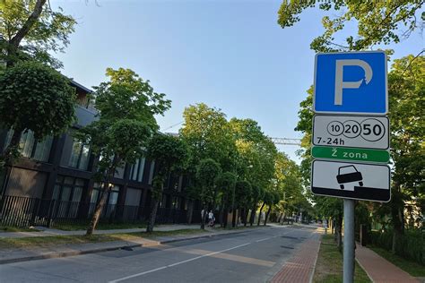 Parkavimo vietos Funšalio mieste