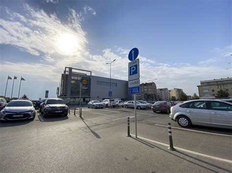Automobilių stovėjimo aikštelė prie Pico do Arieiro viršūnės