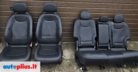 Vaizdas: skirtingų tipų automobilio sėdynių apmušalai