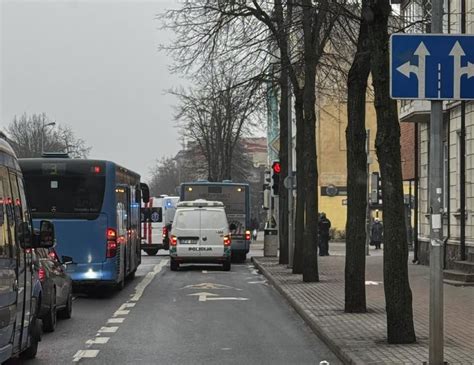 Susidūrimas tarp automobilio ir dviračio Vilniaus gatvėje