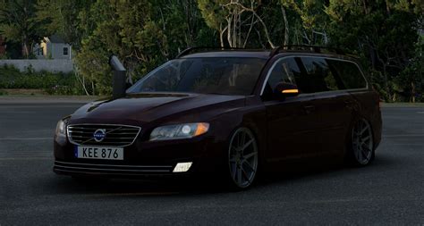 Volvo V70 saugumo testų atvaizdavimas su žymėjimais