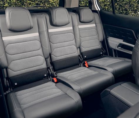 Citroën GS interjero detalės: išimama pirštinių dėtuvė