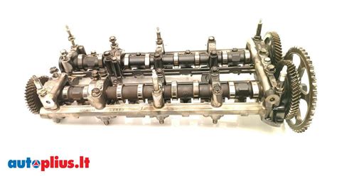 Honda CR-V (2007) dyzelinio variklio schema su pažymėtais purkštukais