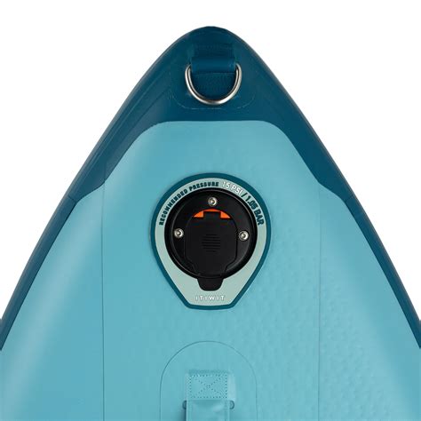 Infografika, lyginanti lizingo ir veiklos nuomos privalumus įmonėms