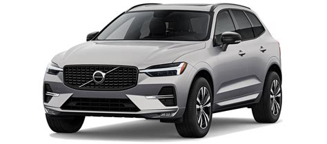 Volvo XC60 su pakeltu ratu ir domkratu