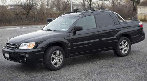 „Subaru Baja“ kėbulo plastikinė apdaila ir vientisa spalva