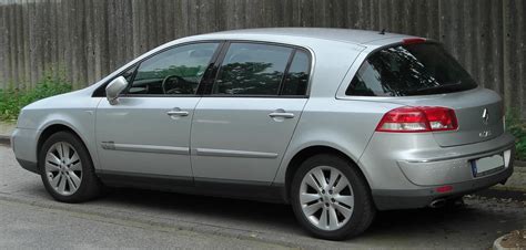 Renault Vel Satis išorės dizainas, pabrėžiant unikalumą