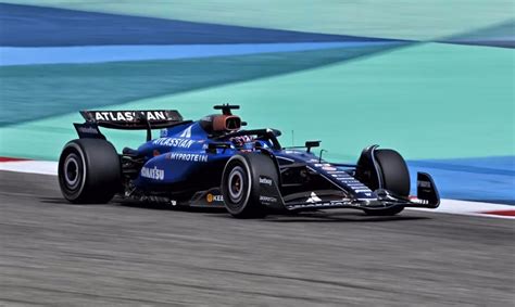 Williams FW43 bolidas su bandymų rėmais